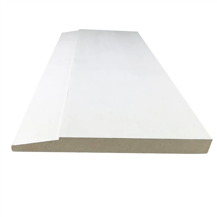 Vitgrundade invändiga Mdf-lister